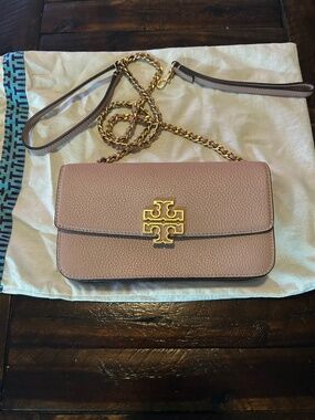 Tory Burch Delicate Pink Pebbled Leather Logo Crossbody